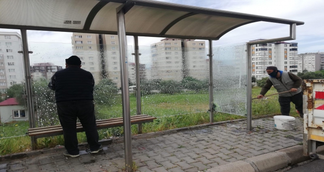 Duraklar Dezenfekte Edildi