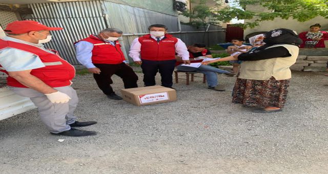 Elbistan’da gıda desteği devam ediyor