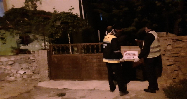 Gıda Yardımı Ekinözü'nde Devam Ediyor
