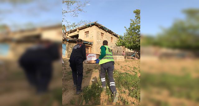 Yardımlar İlçelerde Devam Ediyor