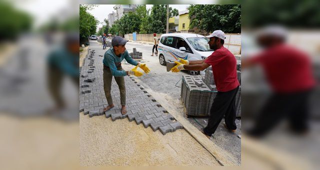 Adıyaman'da Kaldırım Çalışması