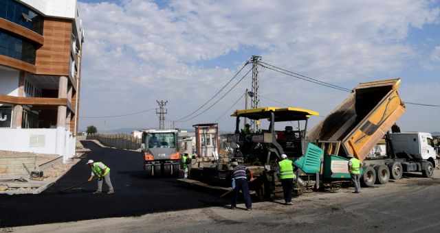 Başkan Güngör, Altın Şehir’de incelemelerde bulundu