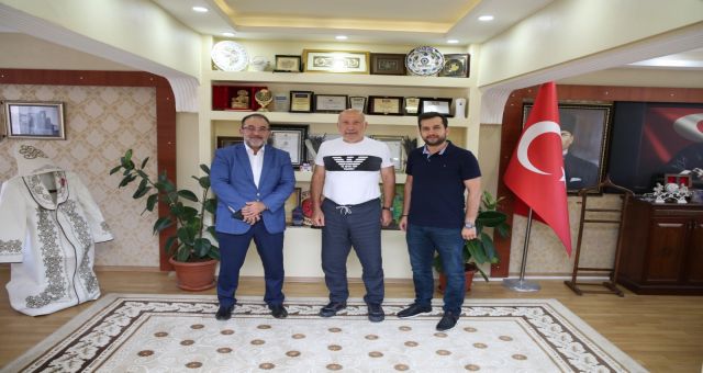Bayramoğlu Afşin'i Ziyaret Etti