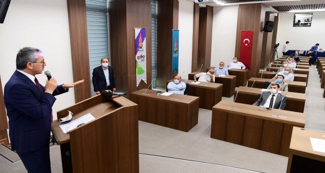 Başkan Güngör’den Şehir Meydanı Projeleri