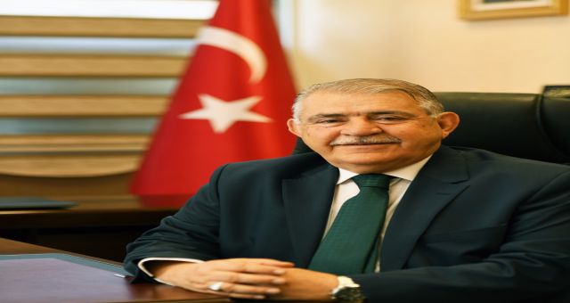 Başkan Mahçiçek, Bayrağımız Ebediyete Kadar Dalgalanacak
