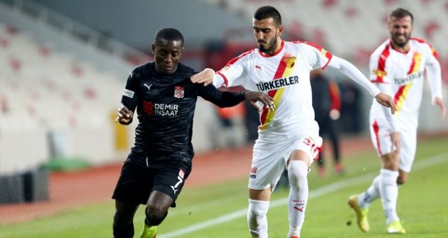 Sivasspor Göztepeye Yenildi