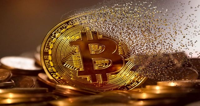 Bitcoin'de Sert Düşüş