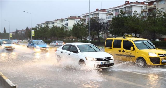 Edirne'de Sağnak Etkisini Gösterdi