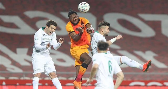 Galatasaray Konyaspor'a Yenildi Galatasaray Konyaspor Maç Özeti