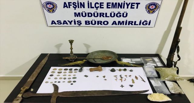 Kahramanmaraş'ta Hem Uyuşturucu Hem de Tarihi Eser Kaçakçıları Yakalandı