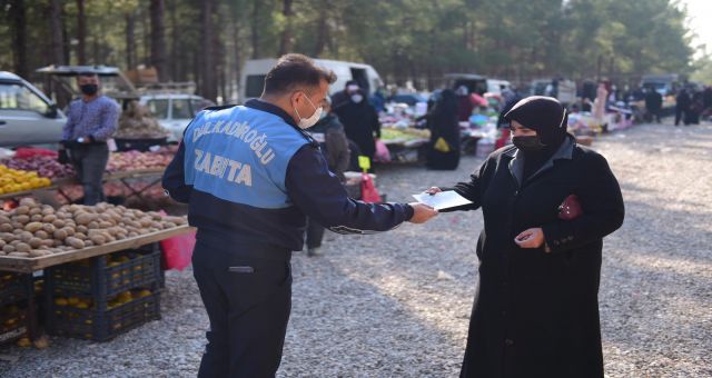 Kahramanmaraş'ta Suriyeli Vatandaşlara Bilgilendirme Broşürü Dağıtıldı