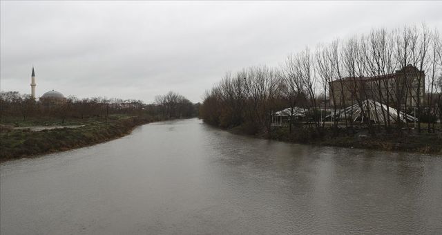 Tunca Nehri İçin Alarm Verildi