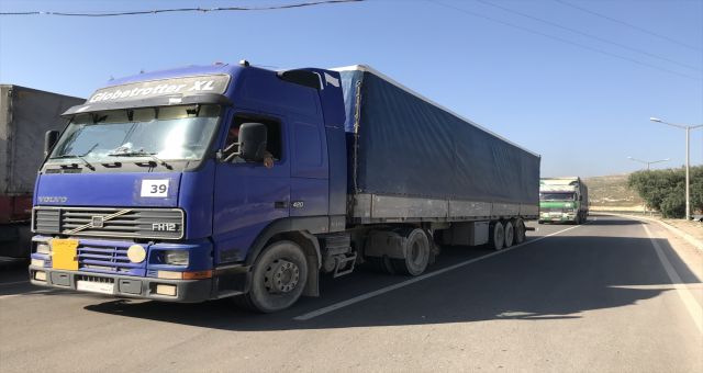 İdlib'e 93 Tır İnsani Yardım Gönderildi