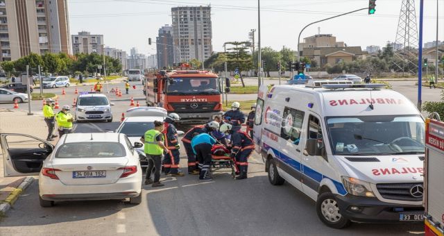 Mersin'de Trafik Kazası Tatbikatı Yapıldı
