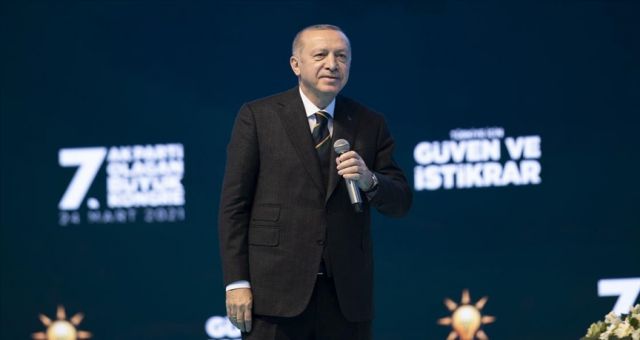 AK Parti Genel Başkanlığına Yeniden Aday Gösterildi