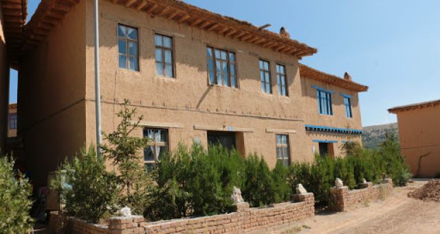 Fırtına Ve Yağmur Nedeniyle İki Katlı Ev Çöktü