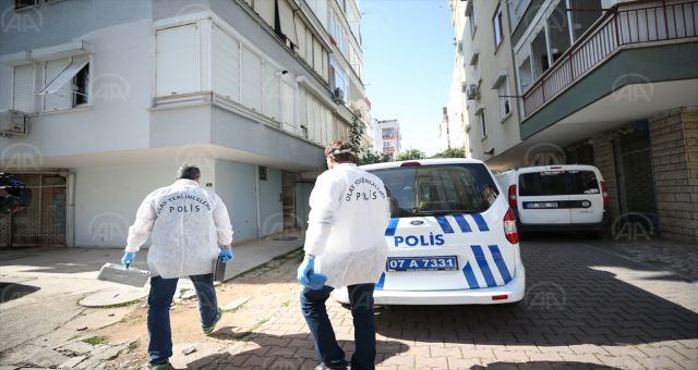 Üniversite Öğrencisi Evinde Ölü Bulundu