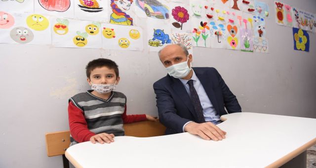 Okay Otizmli Öğrencilerimizin Her Zaman Yanındayız