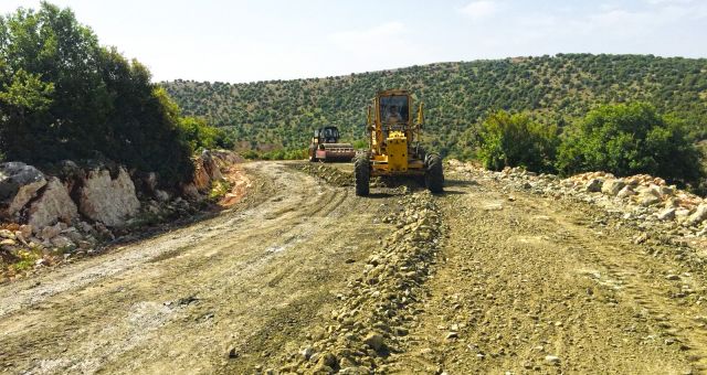 Pazarcık’ta Grup Yolları Yenileniyor