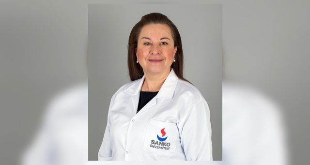 Sanko Üniversitesi Öğr Üyesi Prof Dr Budak Yeterli ve Dengeli Beslenilmeli Uyarısı Yaptı