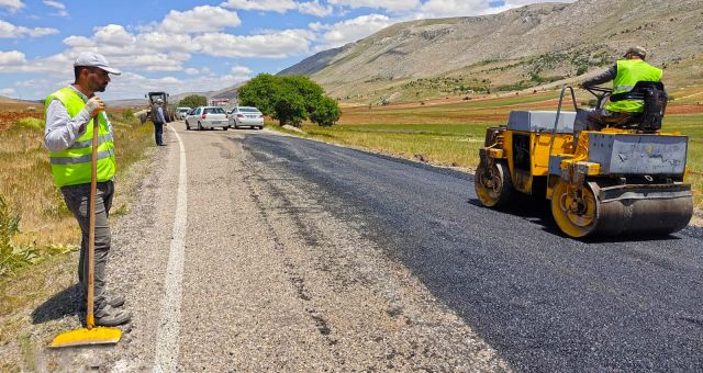 Kahramanmaraş'ın Kuzey İlçelerinde Arterler İyileştiriliyor