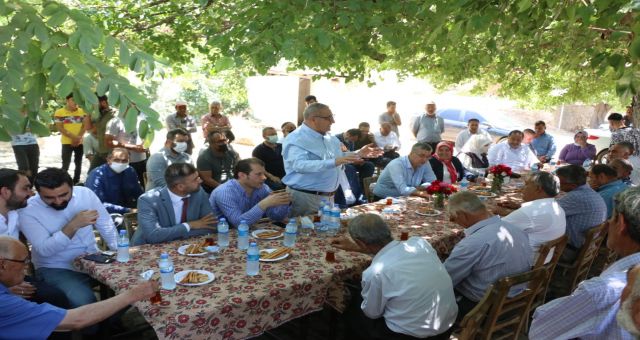 Pazarcık'ta Sorunlar Dİnleniyor