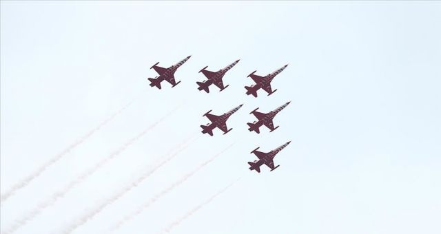 Türk Yıldızları Sakarya Semalarında