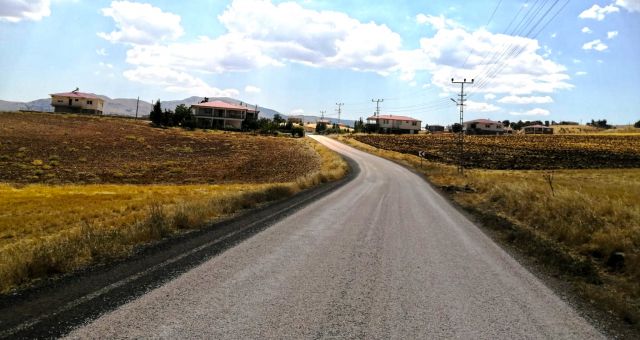 Dulkadiroğlu ve Çağlayancerit Bölgesine 34 Kilometrelik Yol Yenileme