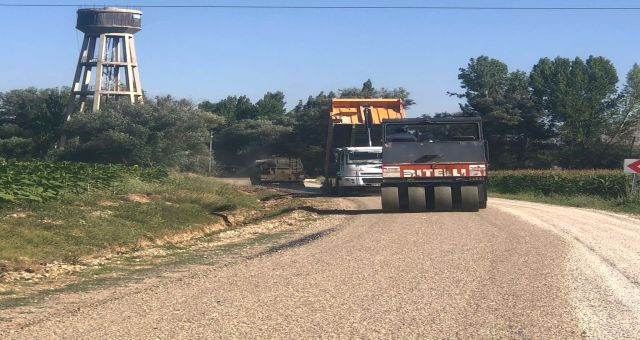 Elbistan ve Nurhak’ta Yol Çalışmaları Aralıksız Sürüyor