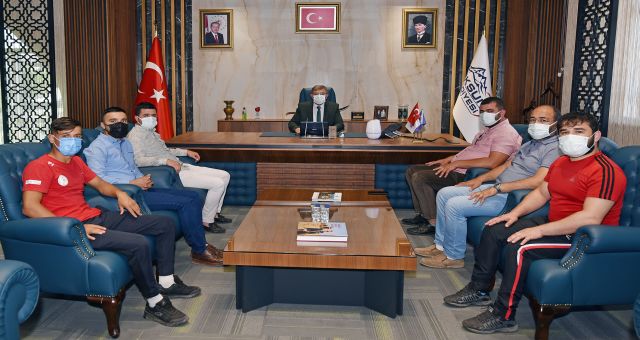 Göksun'da Yeni Güreş Takımı Mindere Çıkıyor