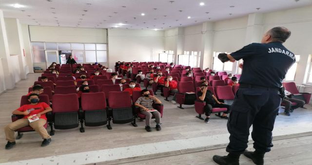 Adıyaman Belediyesi ve Emniyetten, Öğrencilere Trafik Eğitimi