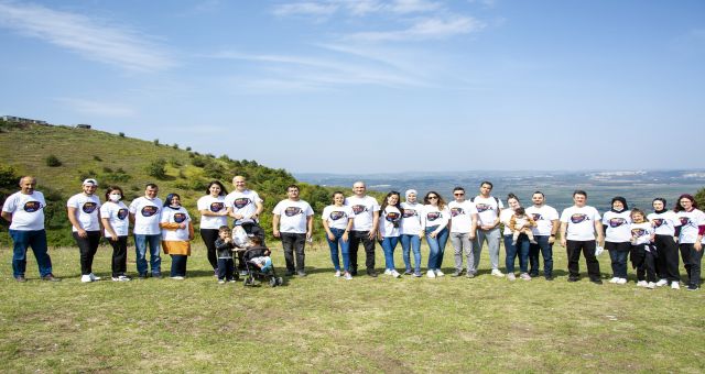 Ak Gıda Dünya Temizlik Günü’nde altı ilde çöp topladı