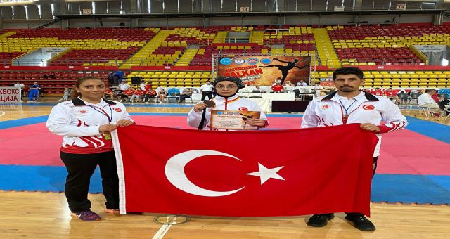 Kahramanmaraş'lı Sporcu Balkanlardan Üçüncü Olarak Döndü