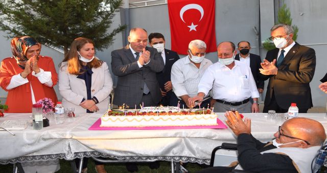 Başkan Güngör - Yaşlılarımız Dünden Bugüne Bir Köprüdür