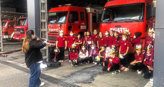 İlkokul Öğrencilerinden Kahramanmaraş İtfaiyesi’ne Sürpriz