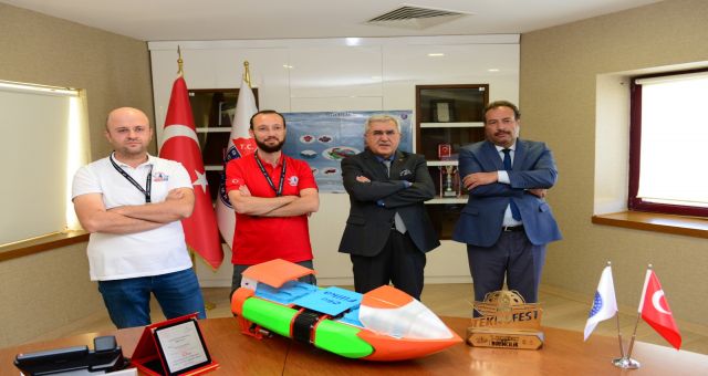 KSÜ Teknofest 2021’de Birincilik Sahibi Olan Takım'ı Ödüllendirildi