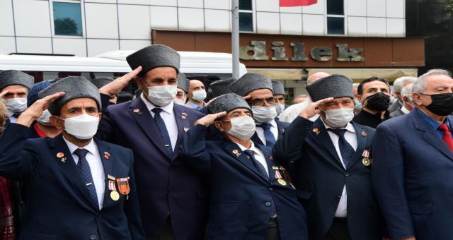 Başkomutan Atatürk Törenlerle Anıldı