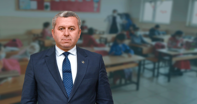 Mahmut Yardımcıoğlu Öğretmenler Günü Mesajı.