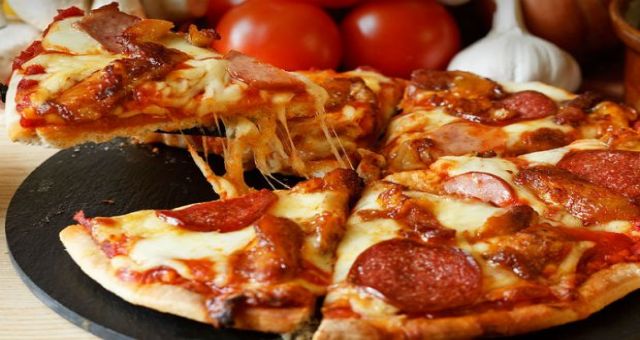 Migreni Olanların Yemekten Vazgeçmesi Gereken 9 Yiyecek