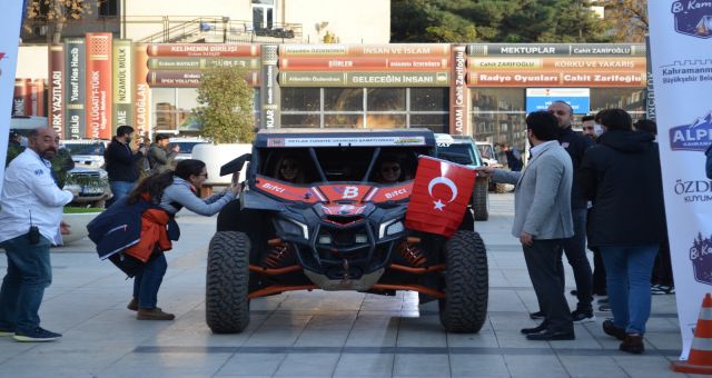 Offroad Araçları Kahramanmaraş'ta Marşa Bastı
