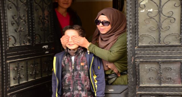 Orman Yangınında Bisikleti Yanan Çocuğu, Hayırseverler Sevindirdi
