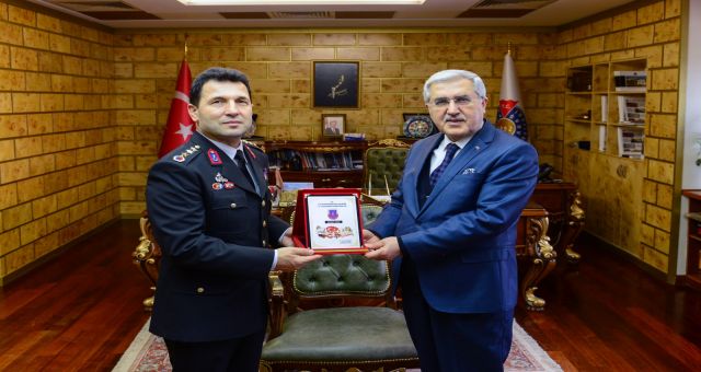 Kahramanmaraş İl Jandarma Komutanı Özdurhan, Üniversitemiz Rektörü Prof. Dr. Niyazi Can’ı Ziyaret Etti