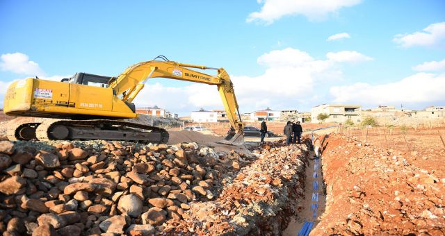 Kahramanmaraş Pazarcık İlçesi Tilkiler Mahallesi İçme Suyu Çalışmaları Devam Ediyor