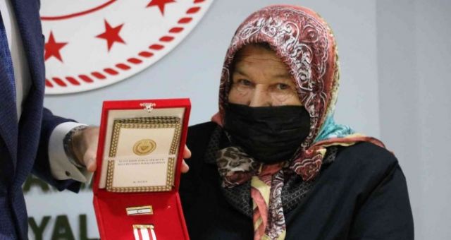 Kahramanmaraş'ta Kıbrıs Gazilerine Madalya ve Berat Verildi