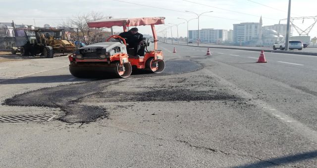 Büyükşehir’den Arterlerde Bakım Onarım Atağı
