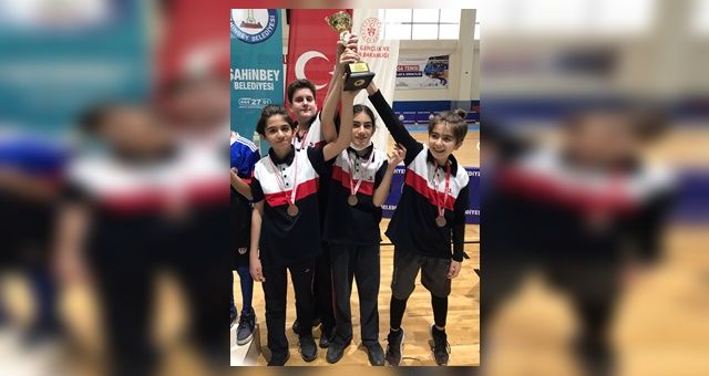 Sanko Okulları Öğrencileri Masa Tenisinde İl Dördüncüsü Oldu