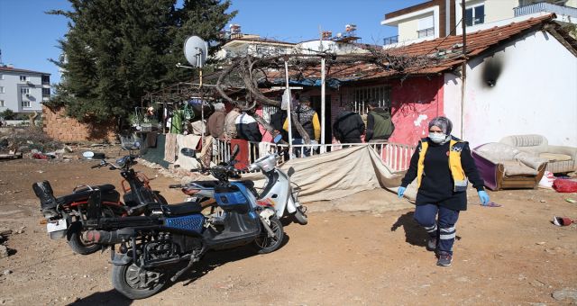 Antalya'da 2 Aylık Bebek Yatağında ölü Bulundu