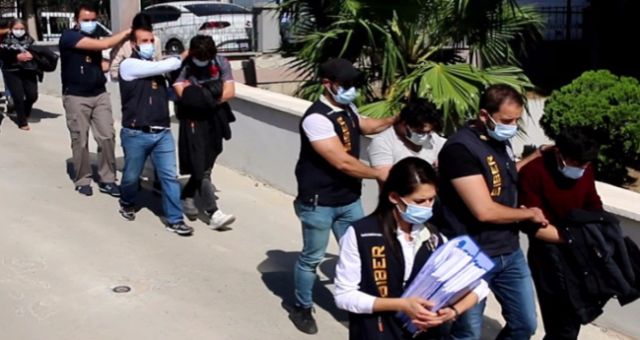 Dolandırıcılık operasyonunda 8 zanlı yakalandı