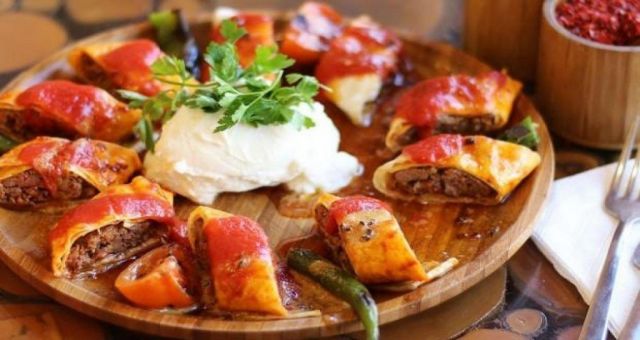 Ev Usulü Beyti Kebap Hazırlanışı