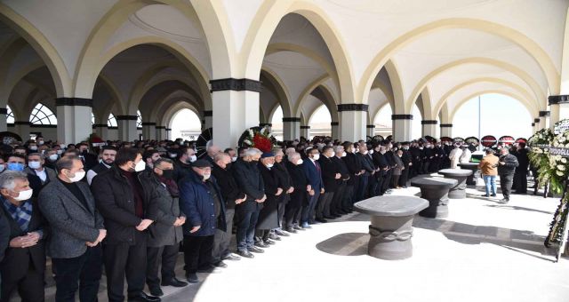 İnci Konukoğlu Son Yolcuğuna Uğurlandı